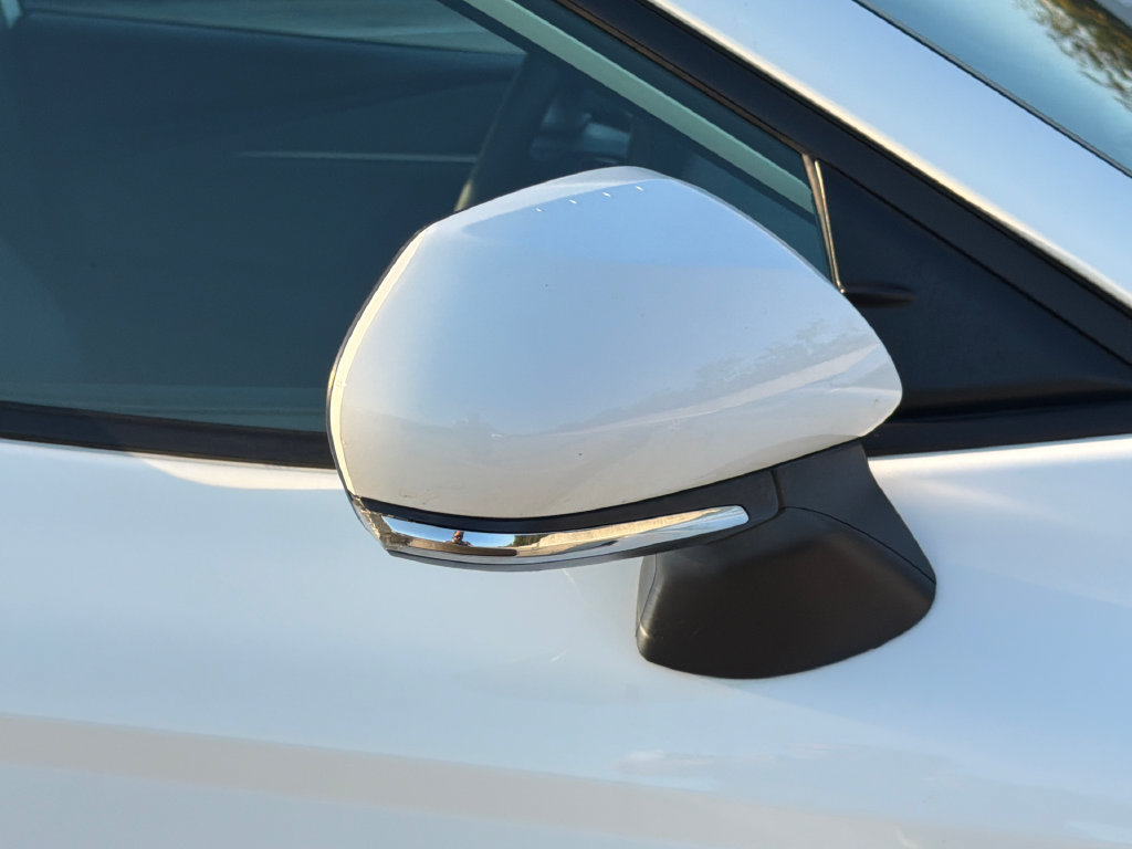 Used 2025 Toyota Camry LE FWD image 8