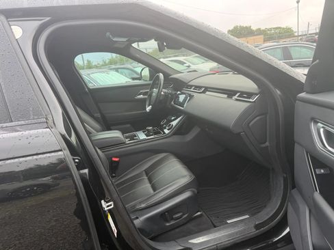 Used 2018 Land Rover Range Rover Velar S AWD/4WD image 12