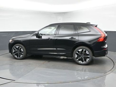 New 2026 Volvo XC60 B5 Ultra w/ Protection Package Premier AWD/4WD image 7