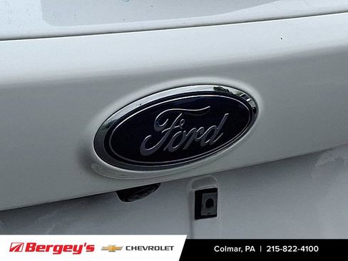 Used 2019 Ford Escape SEL AWD/4WD image 34