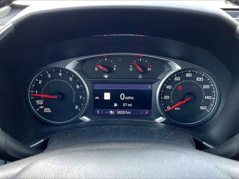 Used 2021 Chevrolet Equinox Premier image 19