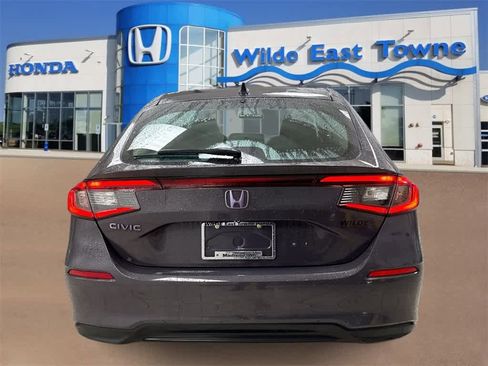 Used 2022 Honda Civic EX-L image 7