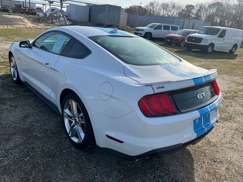 Used 2021 Ford Mustang GT Premium w/ Equipment Group 401A image 8