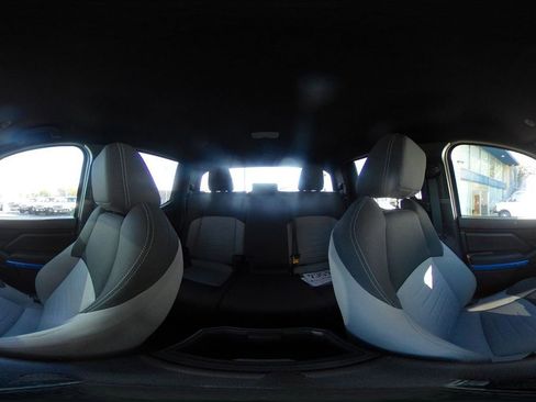 Used 2025 Toyota Tacoma TRD Off-Road image 41