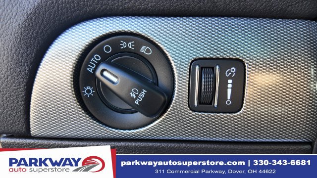 Used 2020 Dodge Durango R/T w/ Blacktop Package AWD/4WD image 26