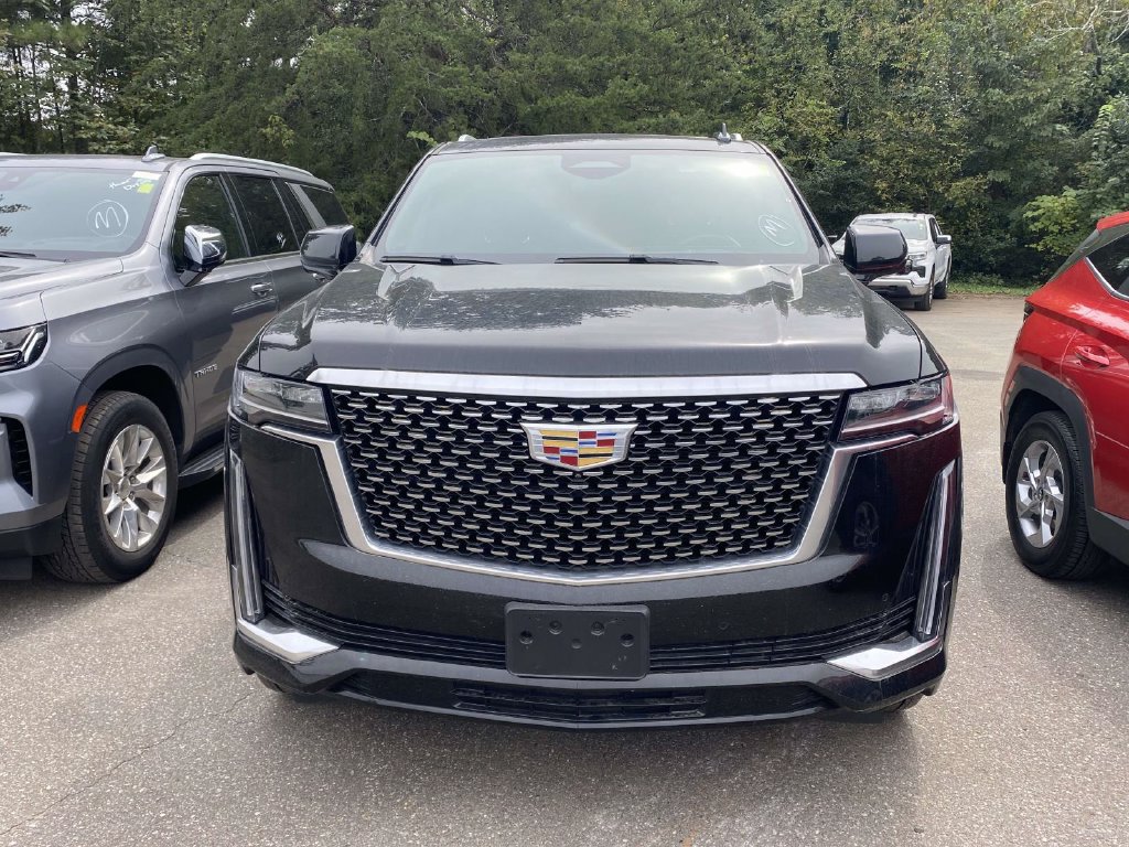 Used 2023 Cadillac Escalade Premium Luxury AWD/4WD image 2