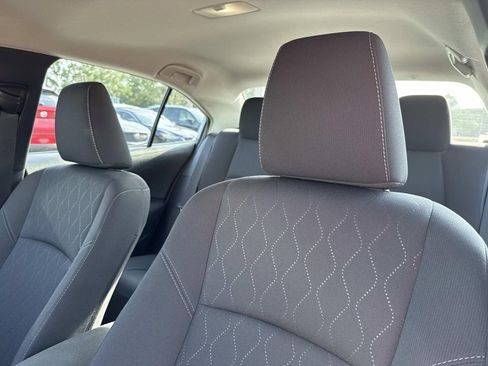 Used 2025 Toyota Corolla LE FWD image 25