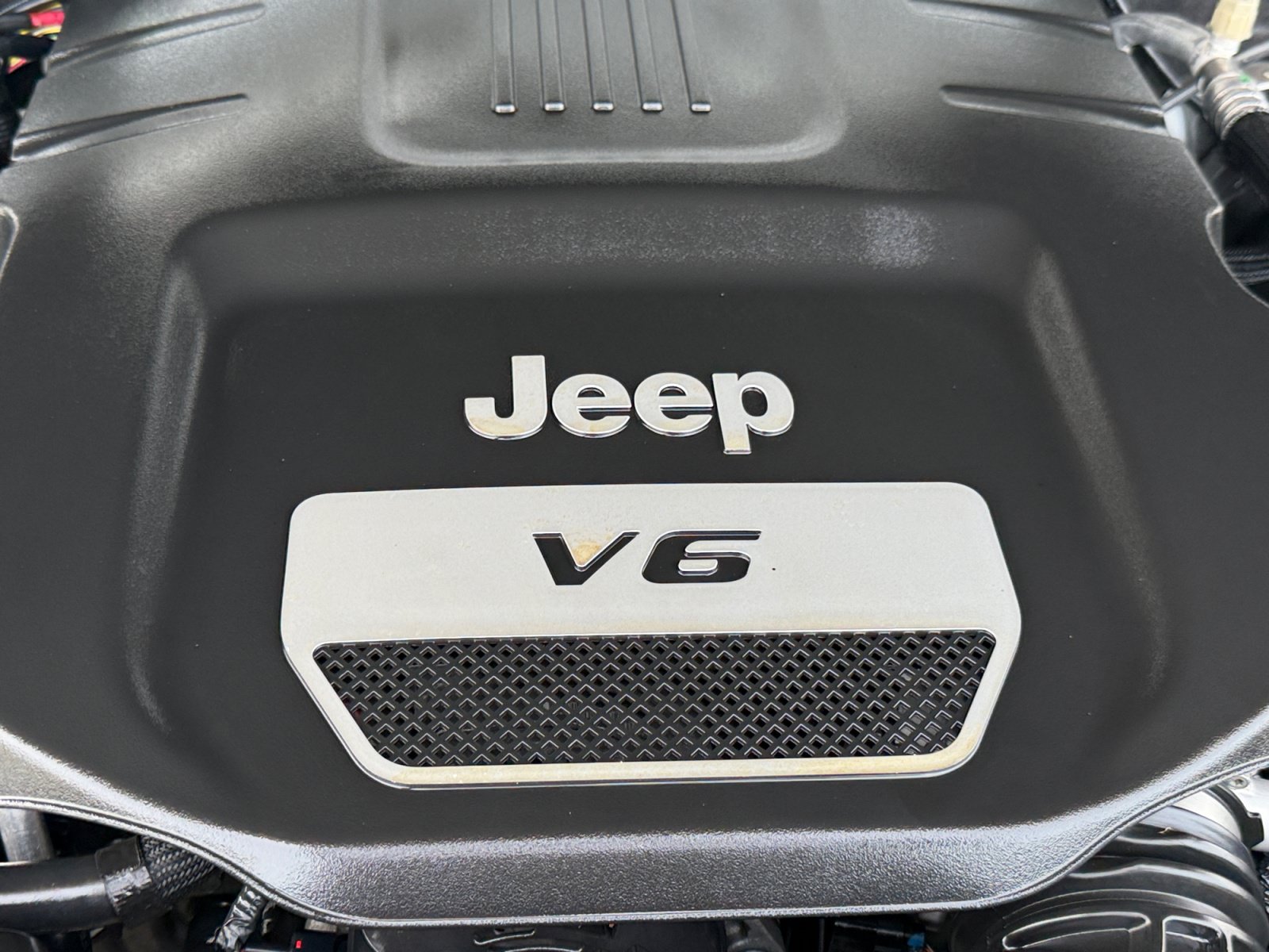Used 2016 Jeep Wrangler Rubicon w/ Power Convenience Group AWD/4WD image 30