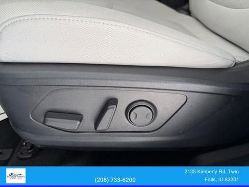 Used 2025 Hyundai Tucson SEL image 9