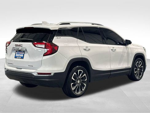 Used 2023 GMC Terrain SLT w/ Infotainment Package II AWD/4WD image 7
