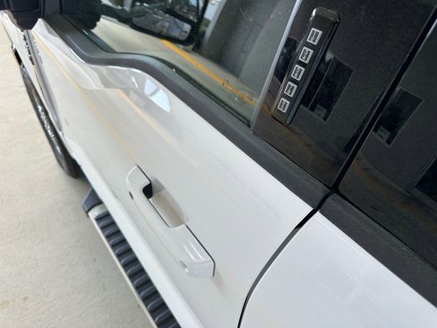 New 2026 Ford F250 XLT w/ XLT Premium Package AWD/4WD image 18