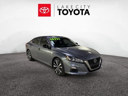 Used 2022 Nissan Altima 2.5 SR image 10