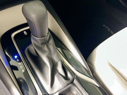 Used 2022 Toyota Corolla LE image 24