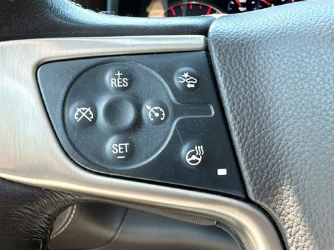 Used 2015 GMC Sierra 2500 Denali w/ Duramax Plus Package AWD/4WD image 12