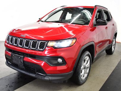 Used 2025 Jeep Compass Latitude w/ Sun & Sound Group