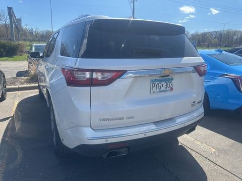 Used 2018 Chevrolet Traverse Premier image 11