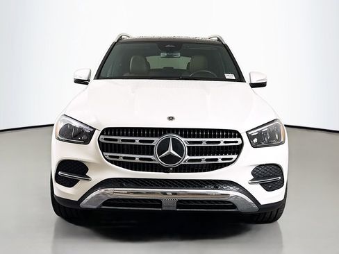 Used 2024 Mercedes-Benz GLE 350 4MATIC image 2