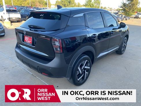 Used 2025 Nissan Kicks SV w/ Interior Electronics Package image 5