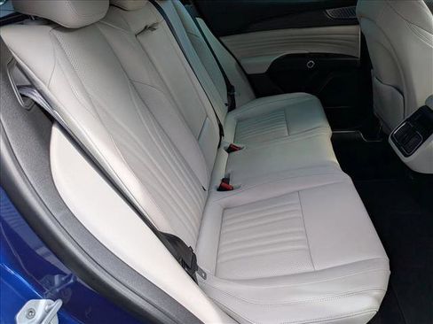 Used 2023 Maserati Grecale Modena image 21