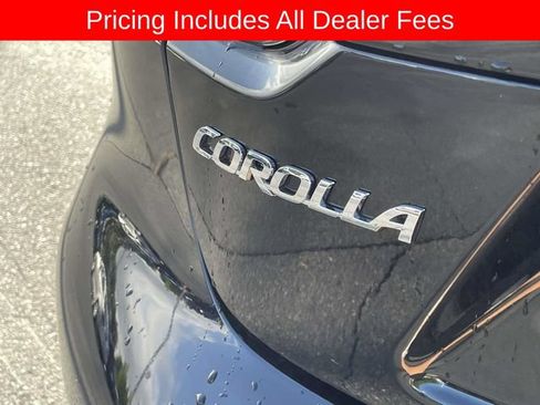 Used 2024 Toyota Corolla LE FWD image 11