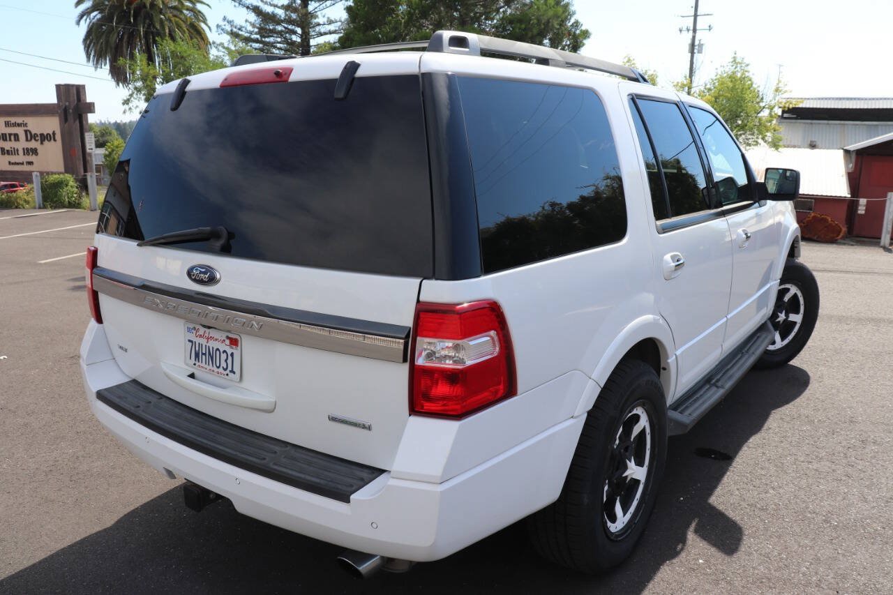 Used 2015 Ford Expedition XLT AWD/4WD image 8