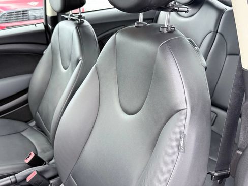 Used 2012 MINI Cooper Hardtop FWD image 19