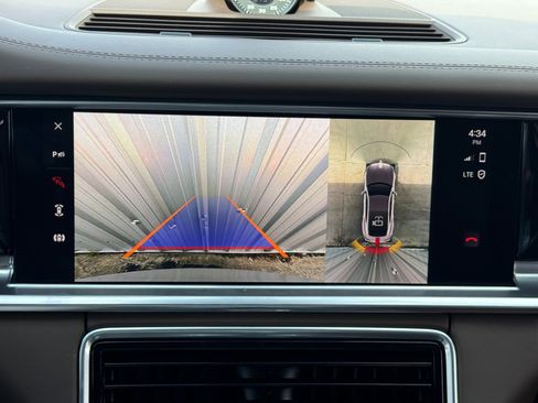 Used 2023 Porsche Panamera 4S image 32