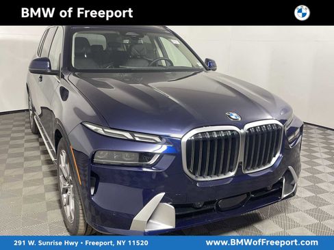 Used 2026 BMW X7 xDrive40i w/ Premium Package image 1