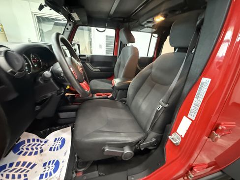 Used 2016 Jeep Wrangler Unlimited Sport w/ Trailer Tow Group AWD/4WD image 11