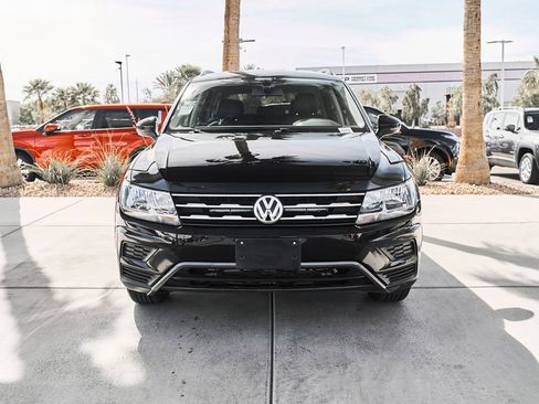Used 2020 Volkswagen Tiguan SE FWD image 5