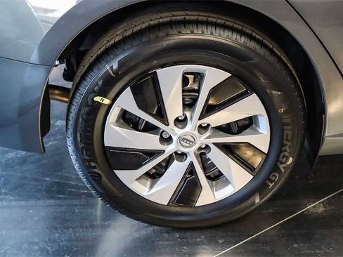 New 2025 Nissan Altima 2.5 S image 13