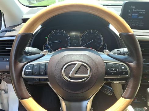 Used 2020 Lexus RX 350L Premium w/ Premium Package AWD/4WD image 22
