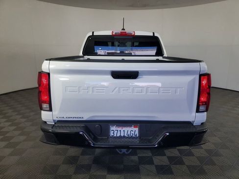 Used 2025 Chevrolet Colorado W/T image 5