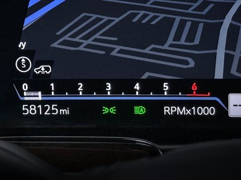 Used 2023 Cadillac Escalade Sport Platinum w/ LPO, ONYX Package image 9