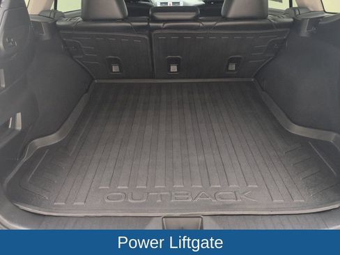 Used 2016 Subaru Outback 2.5i Limited image 32