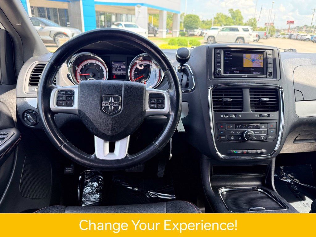 Used 2019 Dodge Grand Caravan GT FWD image 14