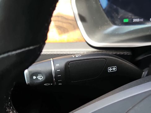 Used 2020 Tesla Model S Long Range AWD/4WD image 27