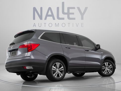 Used 2016 Honda Pilot Touring image 5