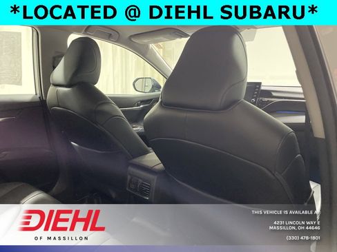 Used 2021 Toyota Camry XLE image 11