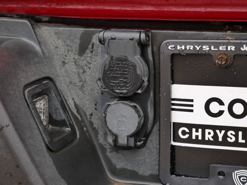 Used 2021 Ford F150 XLT w/ Equipment Group 302A High image 54