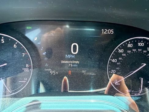 Used 2022 Toyota Avalon Touring FWD image 19