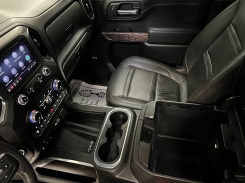 Used 2021 GMC Sierra 3500 Denali w/ Denali Black Diamond Edition AWD/4WD image 36