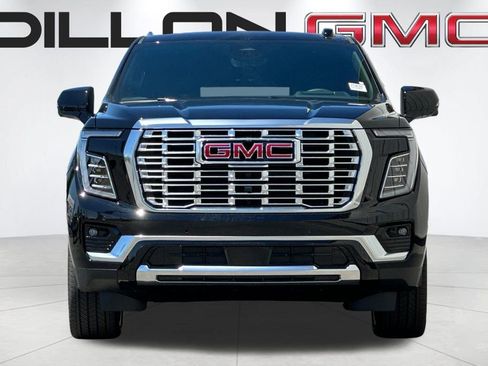New 2026 GMC Yukon XL Denali AWD/4WD image 9