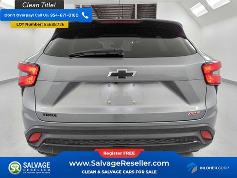 Used 2024 Chevrolet Trax RS w/ Driver Confidence Package FWD image 8