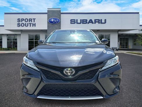 Used 2020 Toyota Camry XSE FWD image 9