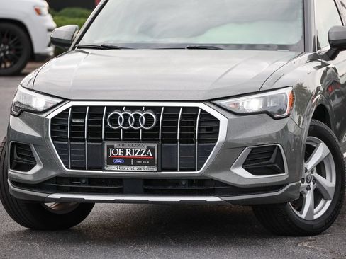 Used 2019 Audi Q3 2.0T Premium AWD/4WD image 16