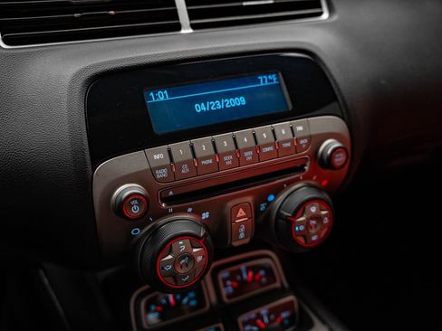 Used 2010 Chevrolet Camaro SS w/ RS Package RWD image 32
