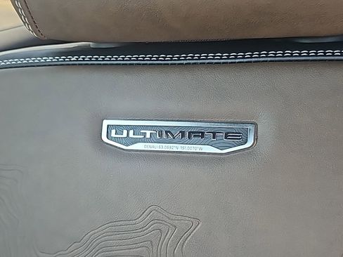 New 2026 GMC Acadia Denali Ultimate image 30