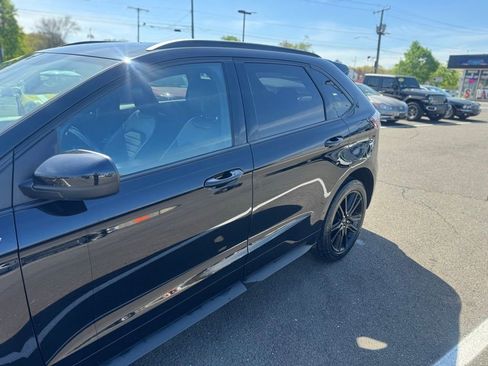 Used 2022 Ford Edge ST-Line AWD/4WD image 10