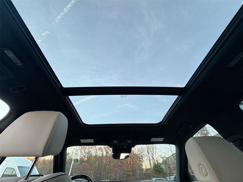 Used 2021 Cadillac Escalade ESV Sport w/ Driver Assist Tech Package image 16